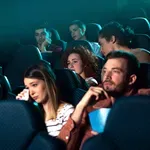 Itt a válasz, ezért annyira felszabadító élmény a moziban sírás