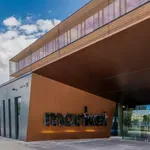 A Market 6.0 székház: kortárs művészet és design találkozása