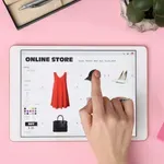 Az online ruhavásárlás forradalma: így nézhetjük meg magunkon a kiszemelt darabokat