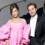 Palvin Barbara és Dylan Sprouse elárulták kislányuk nevét, és még valami más is kiderült