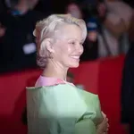 Pamela Anderson első bútorkollekciója – teljesen szembemegy minden kültéri trenddel