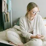 Napi horoszkóp, 2026. május 06.: A Szűz ne hergelje magát, a Skorpió feleslegesen gyanakszik