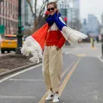 Egy sál 6 élete – így hordhatod különböző módokon ugyanazt a darabot