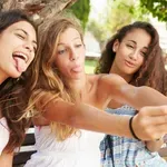 Ez a mai tinikre jellemző 8 szokás a ’80-as években sokkolta volna a szülőket