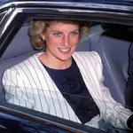 V modo se vračajo kavbojke, ki so bile hit osemdesetih let: oboževale so jih vse ženske