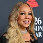 Videz, o katerem govori ves Hollywood: Mariah Carey v drzni črni eleganci