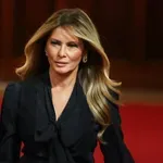 Modni spodrsljaj ali zadetek v polno? Melania Trump pritegnila pozornost v bleščečih hlačah