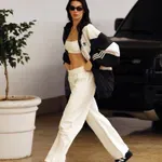 Mokasini, ki jih obožuje Kendall Jenner, stanejo 1000 €, v H&M pa smo jih našli za delček cene
