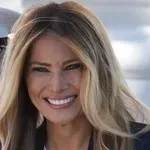Na prvi pogled neopazen detajl na Melanii Trump postal glavna tema modnih debat