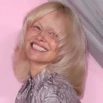 Pamela Anderson pokazala prizore iz družinskega življenja, ki so navdušili splet