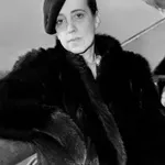 Elsa Schiaparelli: Inovatorka, ki je spremenila modo in jo pretvorila v umetnost