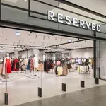 Reserved ali visoka moda? To krilo za manj kot 40 evrov bi si brez težav predstavljali na modni pisti