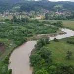 Spreča izmakla kontroli u TK, Modrac na ivici