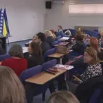 U Tuzli održana tematska sjednica „Mehanizmi zaštite od nasilja u porodici i nasilja nad ženama u Tuzlanskom kantonu“