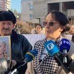 Protest porodice Ajle Nuhanović u Tuzli: Tri godine za ubistvo, nećemo stati na ovome