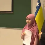 Medžlis IZ Tuzla potpisao ugovore sa stipendistima Fonda za učenike i studente (VIDEO)