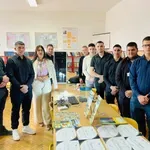 Od otpada do energije: Učenici Mašinske škole u Tuzli izradili solarne panele od limenki (VIDEO)