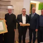 Plaketa „Gazi Turali-beg“ posthumno dodijeljena Muhamed-ef. Lugaviću (VIDEO)