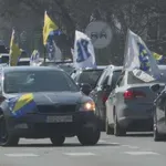 Dobrnja svečano obilježila 1. mart – Dan nezavisnosti BiH uz polaganje cvijeća,defile i akademiju (VIDEO)