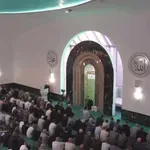 Klanjan bajram-namaz u Tuzli, centralna svečanost održana u Džamiji “Kralj Abdullah” (VIDEO)