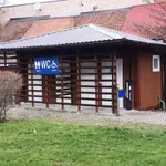 Provala i oštećenje javnog toaleta u Gradskom parku u Tuzli