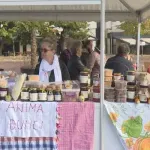 Na Trgu slobode održan Sajam proizvoda žena sa sela (VIDEO)