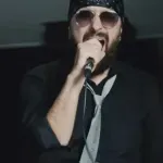 Denis Hadžić objavio novu pjesmu ''Te tvoje usne'' i najavio promociju prvog albuma