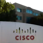 Tehnološki sektor na Wall Streetu ponovno oscilira. Cisco Systems predvodi pad
