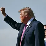 Američko ministarstvo obrazovanja usporedilo Trumpa s Hitlerom pa brzo obrisalo objavu