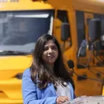 Odrasla je podno Himalaje, odrekla se uspješne karijere u eBayu i izgradila “Uber za školske autobuse”