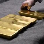 Zlato na putu najvećeg dnevnog rasta od 2008. godine nakon dvodnevnog sloma tržišta