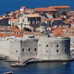 „Kao Hrvatska, ali jeftinije“: Destinacije za odmor koje su u trendu 2026. godine