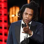 Slavni reper brani milijardere: Više dobra se može učiniti s više novca