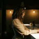 Originalna ideja: U Japanu otvoren bar za one koji razmišljaju o otkazu na poslu, pića i razgovori sa “barmenima” su besplatni