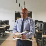 Upoznajte profesora koji je napravio prvi bh. dron: “Ručno sam u garaži sastavljao dijelove”