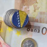 Građani BiH, Srbije, Hrvatske i Crne Gore drže milijarde u bankama – bira se brzi pristup novcu umjesto kamatnih prinosa