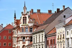 Zadnji podatki o slovenskem nepremičninskem trgu: kakšne so cene stanovanj