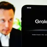 Grok za Vladu: Uprkos svađi s Trampom Maskova kompanija dobila ugovor s državom