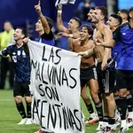 Starmer zahtijeva da FIFA istraži Argentinu zbog spornog transparenta o Foklandima