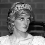 Na dan prišlo, v kateri obleki je bila pokopana princesa Diana, Charlesu ledenela kri, ko jo je videl