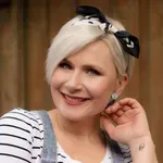 Ana Praznik v kopalkah: Te lepe obline je skoraj nujno videti, prizor, ki ga ne vidimo pogosto