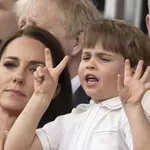 Zdaj je jasno, zakaj Kate Middleton in princ William malega princa Louisa ves čas puščata doma