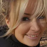 Saša Lendero razgalila noge in razkrila, kaj počne, ko je nihče ne vidi: "Od veselja mi je vriskalo celo telo"