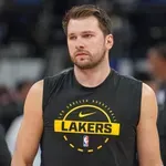 Odvetnica Luke Dončića nosila prozorno obleko, skozi katero so vsi videli spodnje perilo, tukaj je fotografija