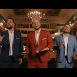 Iz enega poletnega pogovora je nastala zgodba, ki se je dotaknila Slovencev (VIDEO)