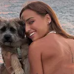 Kaja Casar objavila nove fotografije, vsi opazili nekaj, kar je težko spregledati (en komentar še posebej izstopa)