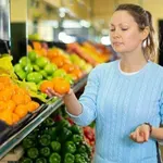 Pozimi kupujemo pomaranče in mandarine, pozabljamo pa na to močno sadje (pomaga pri hujšanju, holesterolu in pritisku)