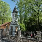 Mostar: Tradicionalna uskrsna sveta misa u Vrelu Radobolje
