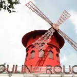 Krila pariškog Moulin Rougea ponovno se okreću