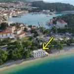 Znate li koliko košta noćenje u najpoznatijoj kući u Makarskoj?